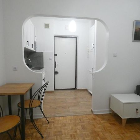 Ator Apartament Варшава Екстериор снимка