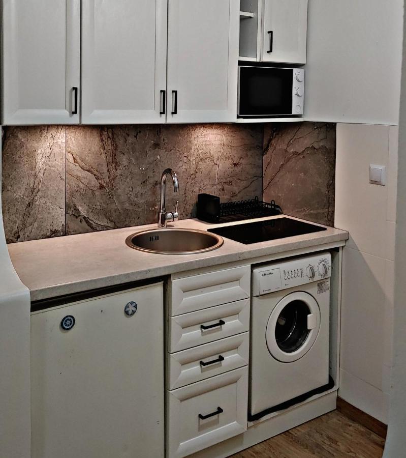 Ator Apartament Варшава Екстериор снимка